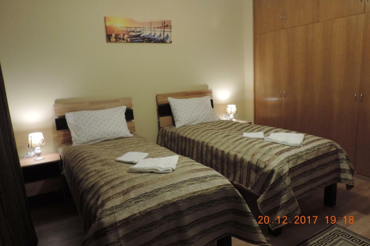 The Best Location Accommodation Bucharest Exterior photo